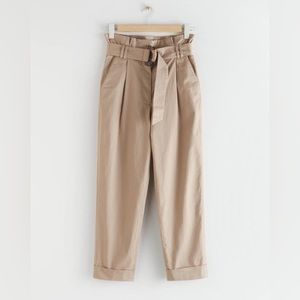 & Other Stories Belted Paperbag Waisted Pants in Beige - size XS/US2